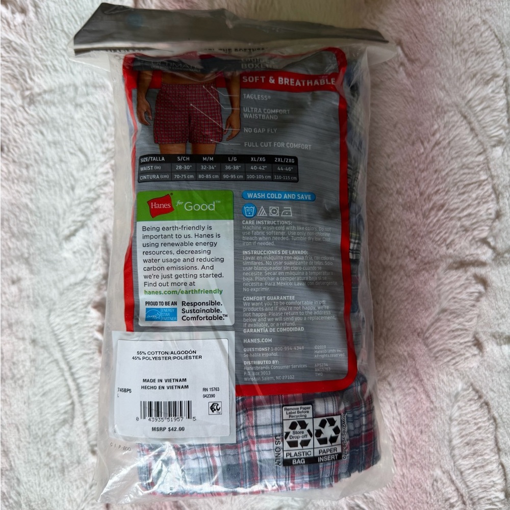 Hanes Men's 5-Pack Tagless Boxers - Picture 2 of 6
